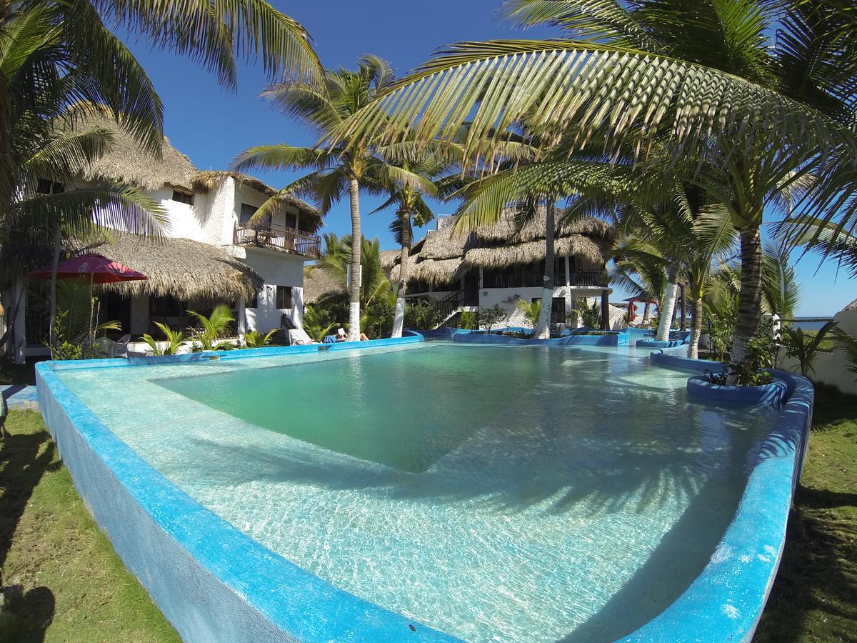 Marbella Eco Lodge Monterrico Exterior foto